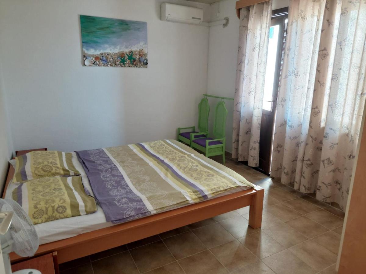 Apartment Galeb Луково-Шугарье Экстерьер фото
