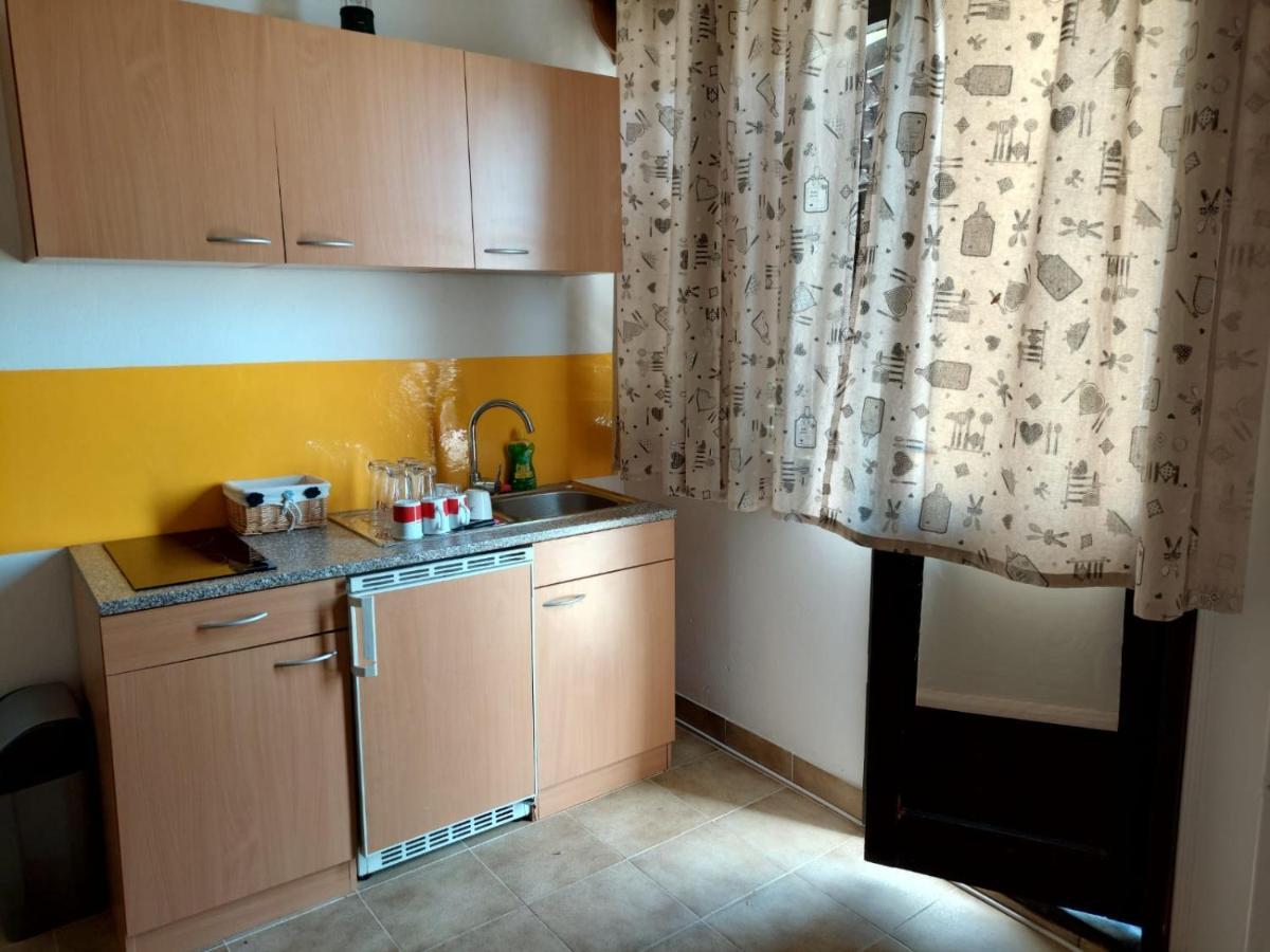 Apartment Galeb Луково-Шугарье Экстерьер фото